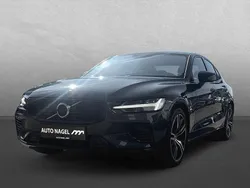 Grau Gebraucht 2022 Volvo S60 Performance Limousine | 32.880 € (Superpreis)