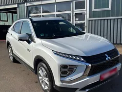 Weiß Gebraucht 2021 Mitsubishi Eclipse Cross Top SUV | 23.500 € (Fairer Preis)