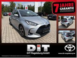 Silver metallic Neu 2025 Toyota Yaris Hybrid Comfort Kleinwagen | 25.290 € (Fairer Preis)