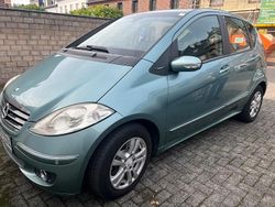 Grün Gebraucht 2005 Mercedes A180 Kleinwagen | 999 €