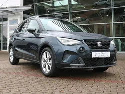 Grau Gebraucht 2023 Seat Arona FR SUV | 16.400 € (Guter Preis)