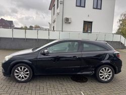 Schwarz Gebraucht 2008 Opel Astra GTC | 1.490 € (Superpreis)