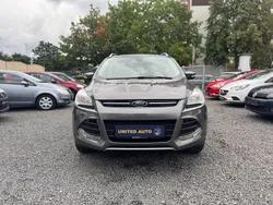 Grau Gebraucht 2013 Ford Kuga Trend SUV | 7.550 € (Etwas zu teuer)