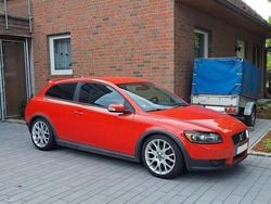 Rot Gebraucht 2007 Volvo C30 Momentum Kleinwagen | 5.900 € (Fairer Preis)