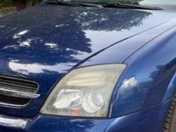 Blau Gebraucht 2005 Opel Vectra Kombi | 500 € (Superpreis)