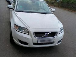 Weiß Gebraucht 2008 Volvo V50 Kombi | 3.200 €