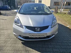Silber Gebraucht 2011 Honda Jazz Trend Kleinwagen | 3.999 € (Guter Preis)