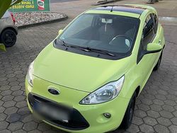 Grün Gebraucht 2011 Ford Ka Kleinwagen | 2.400 €