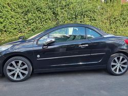 Schwarz Gebraucht 2012 Peugeot 207 CC Roland Garros Cabrio | 4.400 € (Etwas zu teuer)