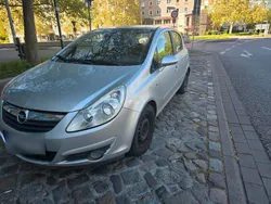 Silber Gebraucht 2007 Opel Corsa Kombi | 1.600 € (Guter Preis)
