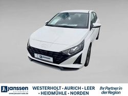 Weiß Neu 2025 Hyundai i20 Trend Limousine | 22.990 € (Etwas zu teuer)