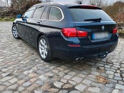 Blau Gebraucht 2012 BMW 525 Kombi | 7.900 € (Guter Preis)