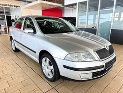 Silber Gebraucht 2005 Skoda Octavia Elegance Limousine | 4.450 € (Etwas zu teuer)
