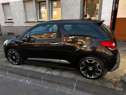 Schwarz Gebraucht 2011 Citroën DS3 Kleinwagen | 8.999 € (Teuer)