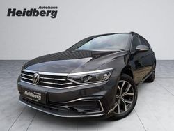 Grau Gebraucht 2021 VW Passat GTE Kombi | 26.660 € (Etwas zu teuer)