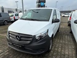 Arktikweiß Gebraucht 2022 Mercedes Vito Van | 19.635 €