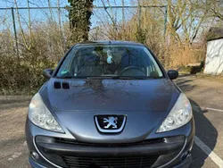 Grau Gebraucht 2010 Peugeot 206+ Kleinwagen | 2.900 € (Guter Preis)