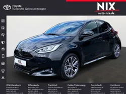 Silber Neu 2024 Toyota Yaris Hybrid Style Limousine | 26.900 € (Fairer Preis)