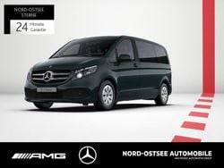 Granitgrün Gebraucht 2022 Mercedes V220 Van / Kleinbus | 38.990 € (Superpreis)