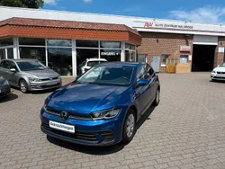 Blau Gebraucht 2023 VW Polo Life Limousine | 18.999 € (Fairer Preis)