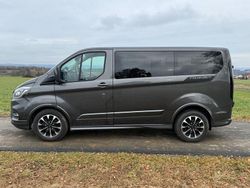 Grau Gebraucht 2020 Ford Transit Custom Sport Van / Kleinbus | 35.200 € (Etwas zu teuer)