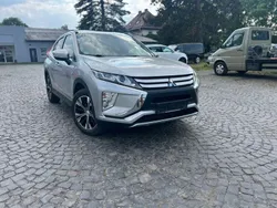 Silber Gebraucht 2020 Mitsubishi Eclipse Cross Diamant Edition SUV | 11.990 € (Fairer Preis)