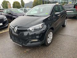Black pearlschwarz (schwarz) Gebraucht 2017 Renault Captur Life SUV | 10.500 € (Fairer Preis)
