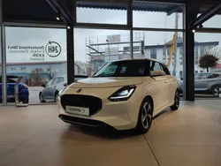 Weiß Neu 2025 Suzuki Swift Comfort+ Limousine | 22.500 €