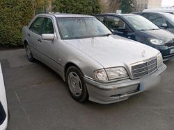 Silber Gebraucht 1999 Mercedes C180 Classic Limousine | 3.600 € (Guter Preis)