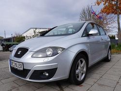 Silber Gebraucht 2009 Seat Altea Style Limousine | 7.650 € (Teuer)