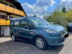Blau Gebraucht 2018 Ford Tourneo Connect Trend Van / Kleinbus | 16.666 € (Etwas zu teuer)