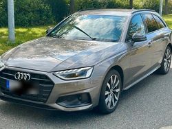 Braun Gebraucht 2020 Audi A4 S-Line Kombi | 25.000 € (Guter Preis)