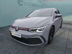 Grau Gebraucht 2023 VW Golf VIII GTI Limousine | 33.255 € (Fairer Preis)