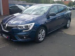 Blau Gebraucht 2020 Renault Mégane IV LIMITED Limousine | 14.990 € (Fairer Preis)