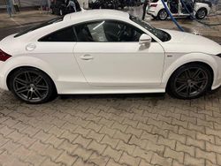 Weiß Gebraucht 2011 Audi TT S-Line Coupé | 15.700 € (Teuer)