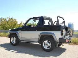 Andere farben Gebraucht 1994 Daihatsu Rocky SUV | 10.900 €