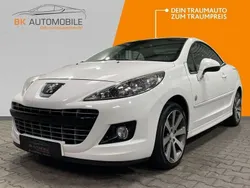 Grau Gebraucht 2013 Peugeot 207 CC Roland Garros Cabrio | 8.900 €