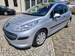 Gris aluminium Gebraucht 2006 Peugeot 207 Filou Kleinwagen | 1.999 € (Guter Preis)