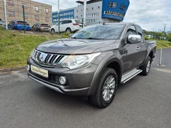 Braun Gebraucht 2015 Mitsubishi L200 Plus Abholung | 19.990 € (Fairer Preis)