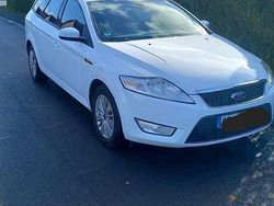 Weiß Gebraucht 2009 Ford Mondeo Trend Kombi | 3.690 € (Etwas zu teuer)