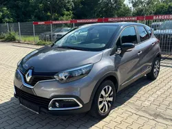 Grau Gebraucht 2017 Renault Captur LIMITED SUV | 10.900 € (Fairer Preis)