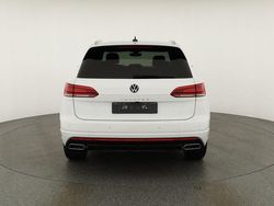 Pure white Gebraucht 2021 VW Touareg R-line SUV | 41.475 € (Fairer Preis)