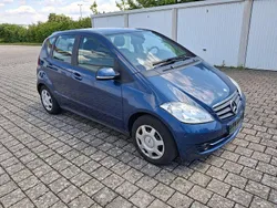 Blau Gebraucht 2008 Mercedes A180 Elegance Limousine | 3.000 € (Guter Preis)