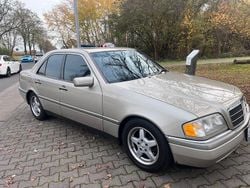 Silber Gebraucht 1995 Mercedes C280 Elegance Limousine | 8.888 €