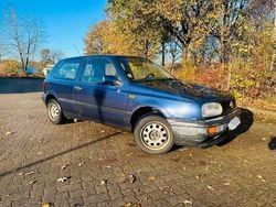 Blau Gebraucht 1994 VW Golf Coupé | 899 €
