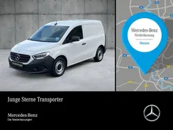 Weiß Gebraucht 2022 Mercedes Citan 110 Van / Kleinbus | 19.028 € (Etwas zu teuer)