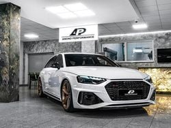 Weiß Gebraucht 2023 Audi RS4 Competition Limousine | 75.900 € (Guter Preis)