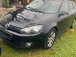 Schwarz Gebraucht 2010 VW Golf Comfortline Kombi | 3.950 € (Fairer Preis)