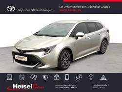 Silber Gebraucht 2019 Toyota Corolla Team Kombi | 17.980 € (Teuer)