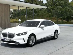 Alpinweiß uni Neu 2025 BMW i5 Sport Line Limousine | 56.809 €